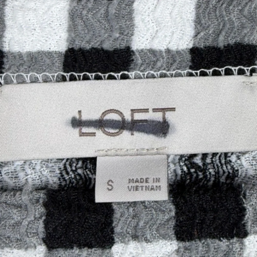 Loft Gingham Textured Square Neck Puff Sleeve Blouse size Small Black/White